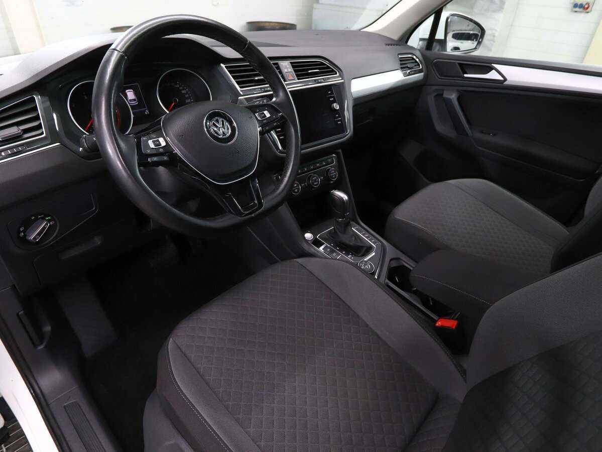 Купить Volkswagen Tiguan, 2018, 67 000 км, фото №8