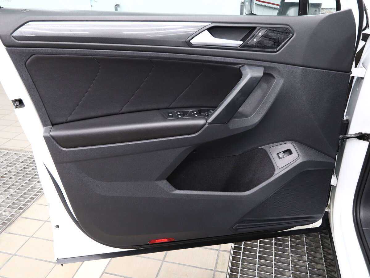 Купить Volkswagen Tiguan, 2019, 64 000 км, фото №7