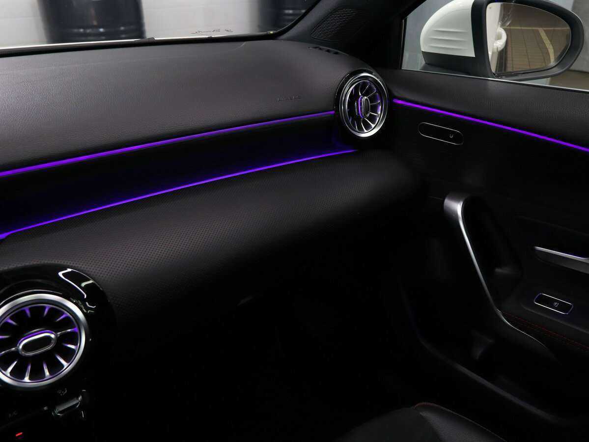 Купить Mercedes-Benz A-Класс 200, 2019, 21 000 км, фото №24