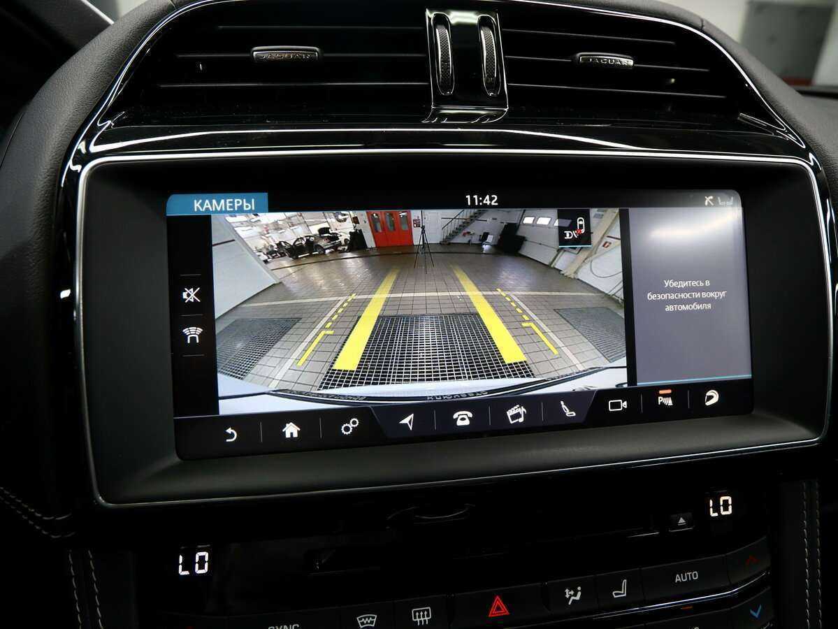 Купить Jaguar F-Pace, 2017, 61 000 км, фото №20
