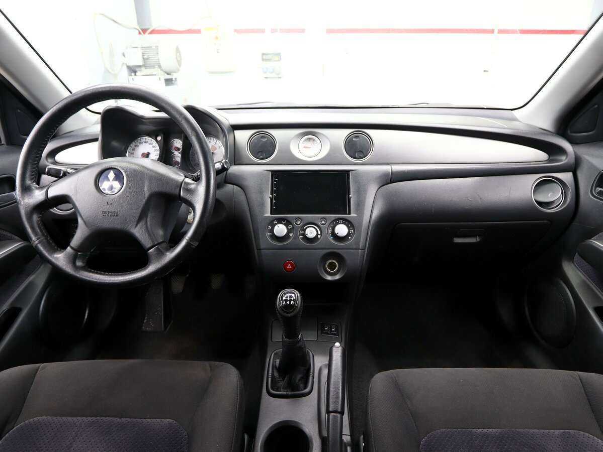 Купить Mitsubishi Outlander, 2005, 285 295 км, фото №15