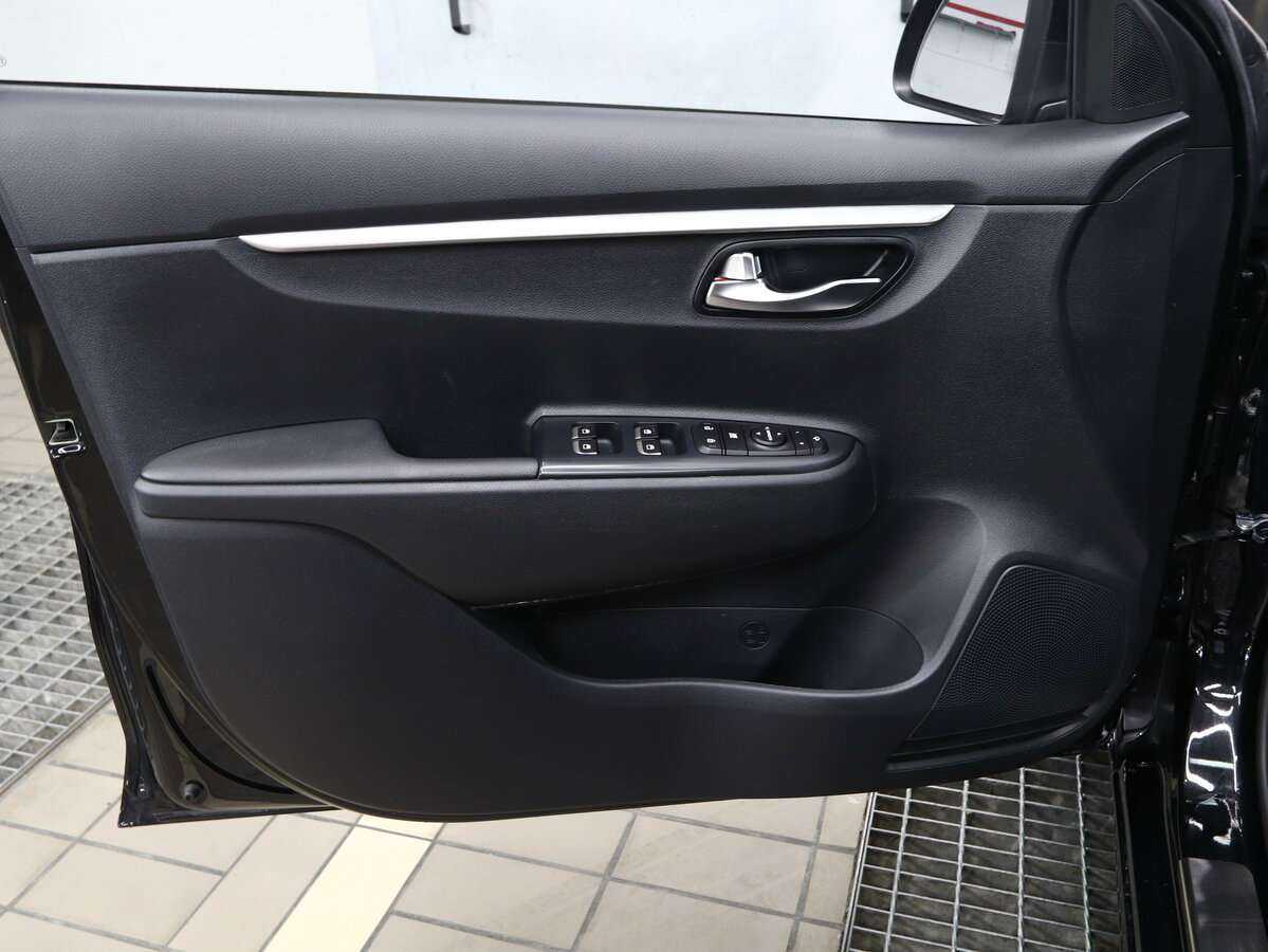 Купить Kia Rio, 2021, 46 000 км, фото №4