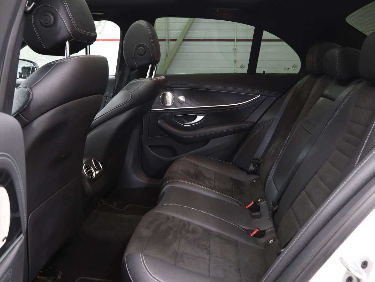 Купить Mercedes-Benz E-Класс 350 d, 2021, 83 000 км, фото №10