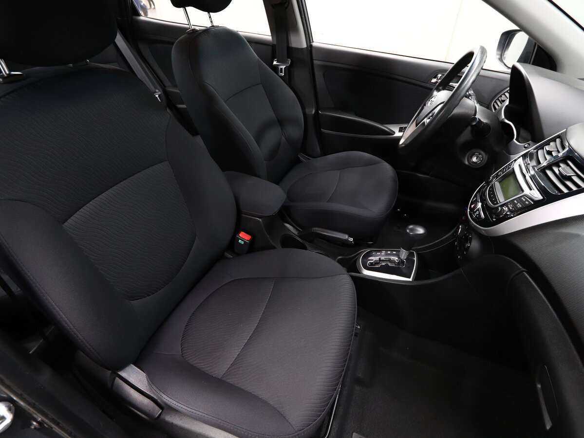 Купить Hyundai Solaris, 2014, 97 000 км, фото №11