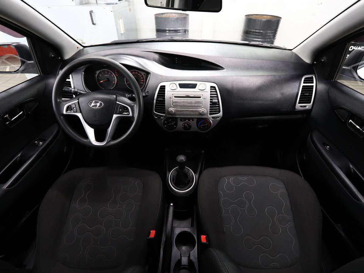 Купить Hyundai i20, 2010, 108 000 км, фото №14