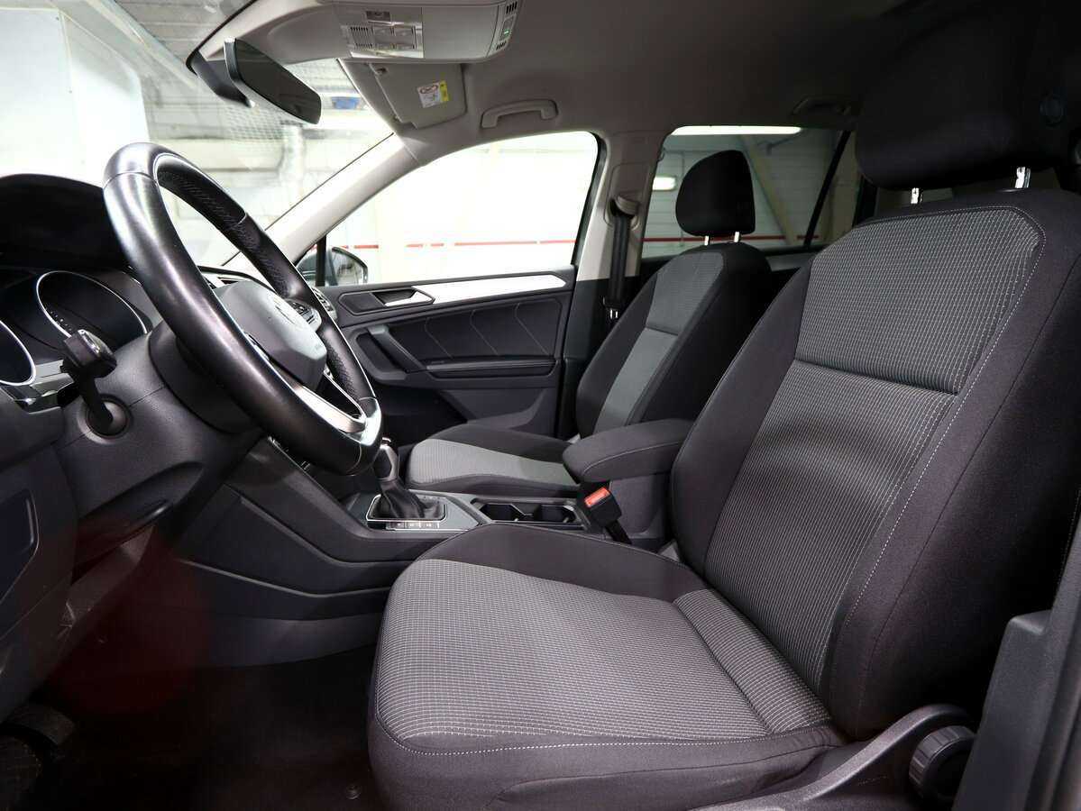 Купить Volkswagen Tiguan, 2021, 118 000 км, фото №9