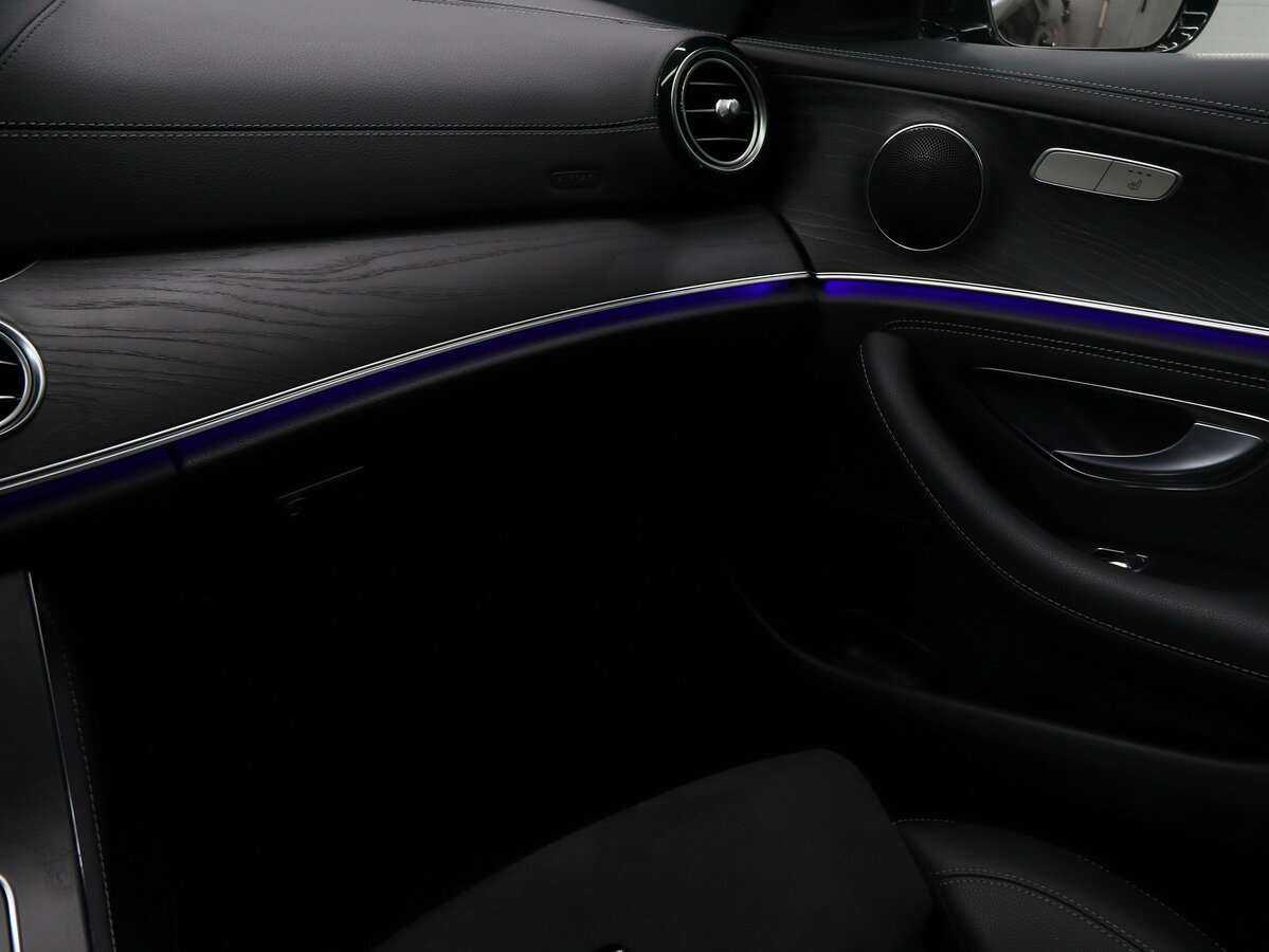 Купить Mercedes-Benz E-Класс 200, 2019, 53 603 км, фото №14