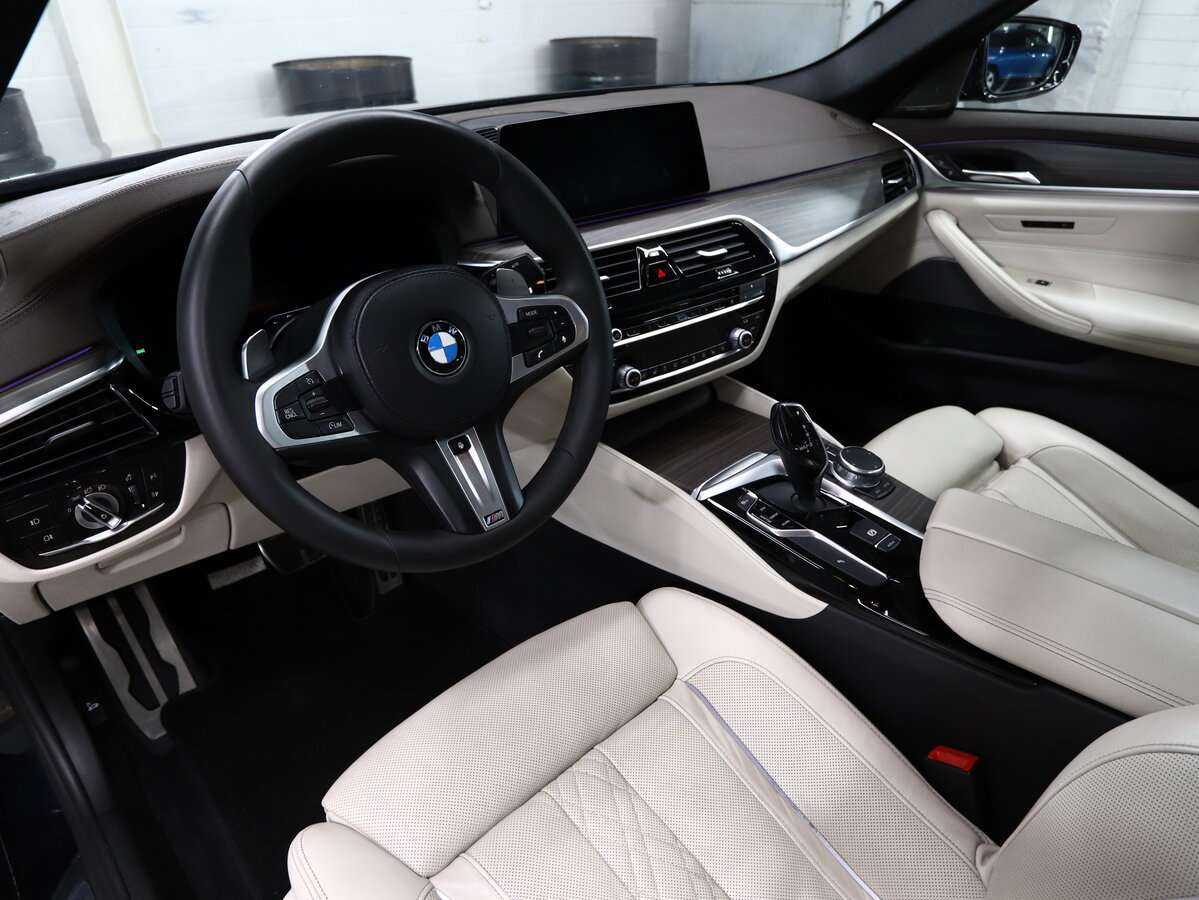 Купить BMW 5 серии 530d xDrive, 2018, 114 200 км, фото №10