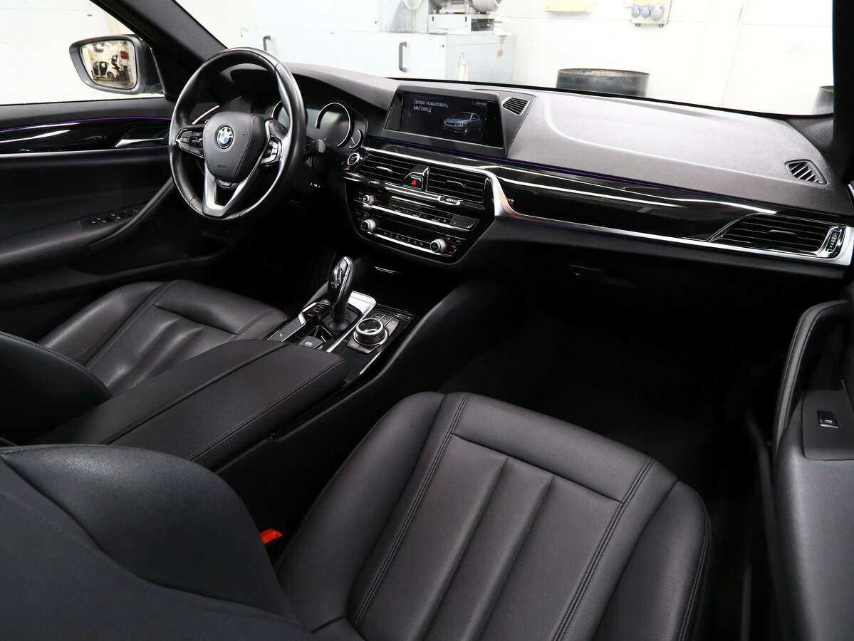 Купить BMW 5 серии 520d xDrive, 2017, 96 500 км, фото №8