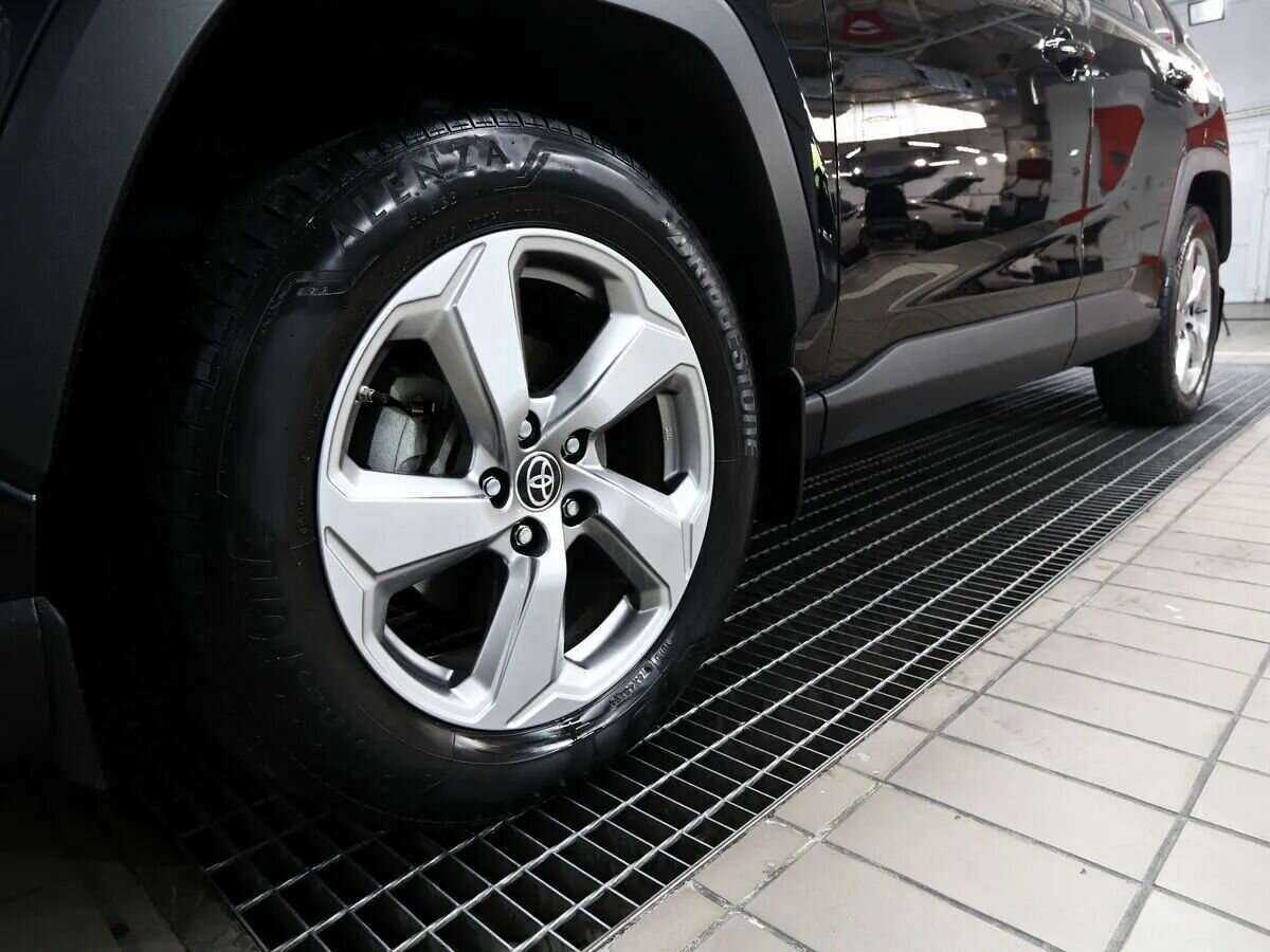 Купить Toyota RAV4, 2019, 70 000 км, фото №14