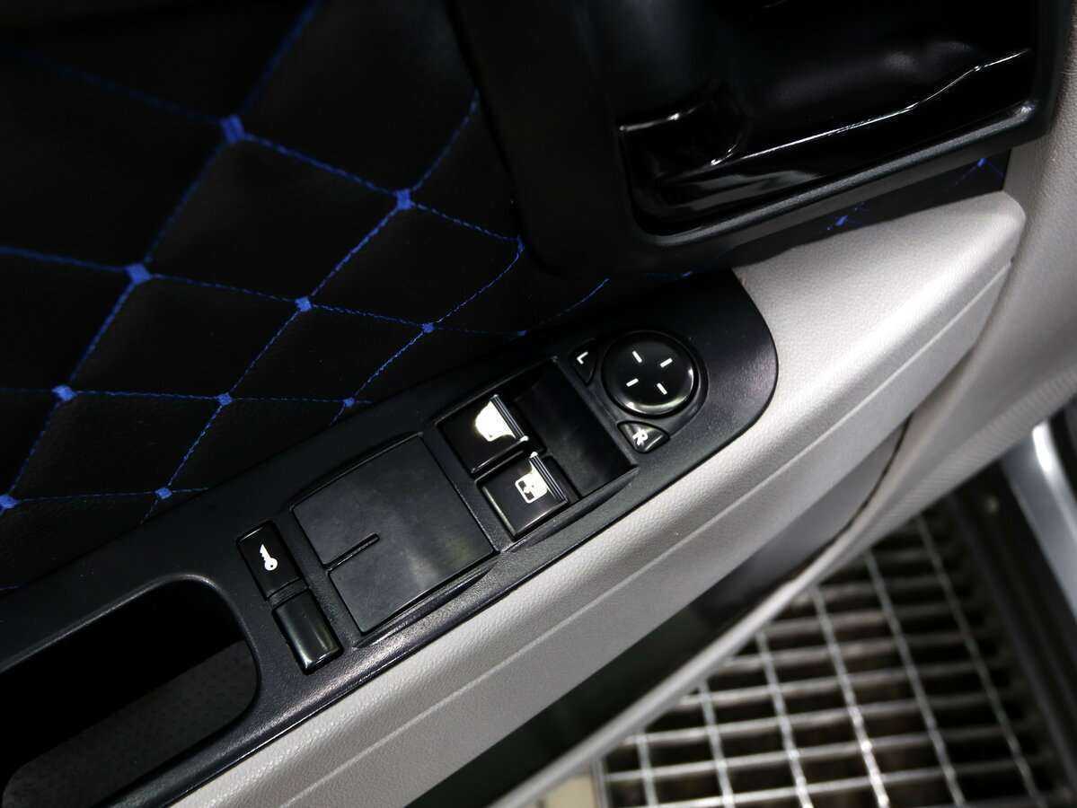 Купить Lada (ВАЗ) Priora, 2011, 128 000 км, фото №18