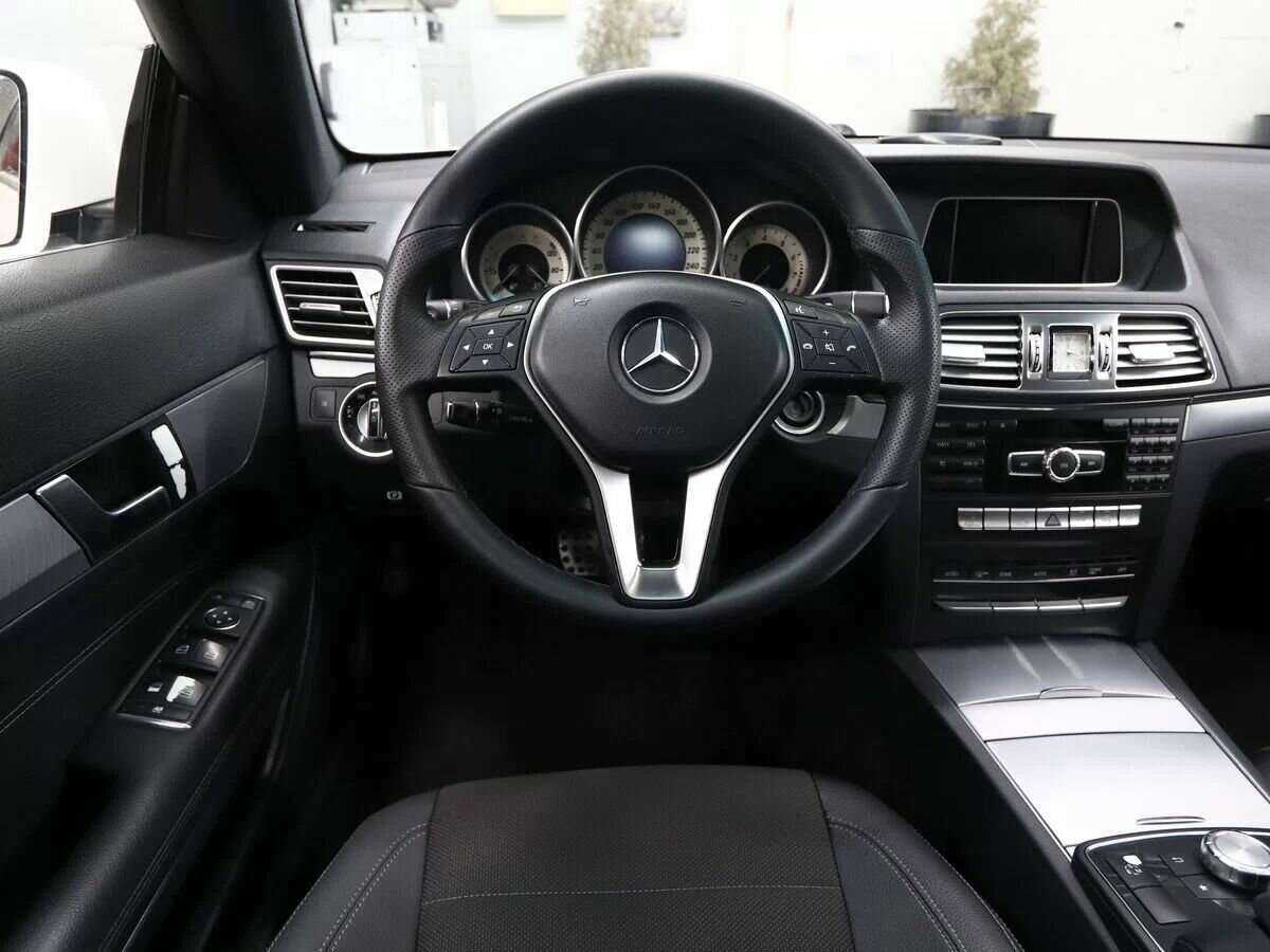 Купить Mercedes-Benz E-Класс 200, 2013, 266 000 км, фото №12