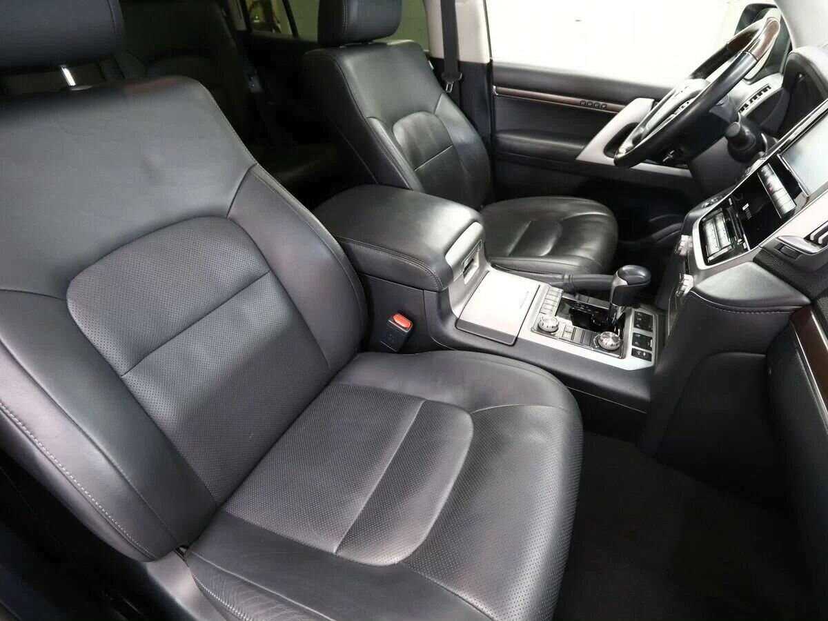 Купить Toyota Land Cruiser, 2019, 86 000 км, фото №8