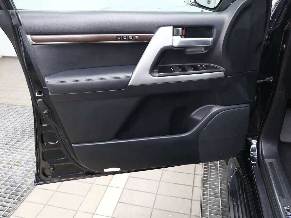 Купить Toyota Land Cruiser, 2019, 86 000 км, фото №16