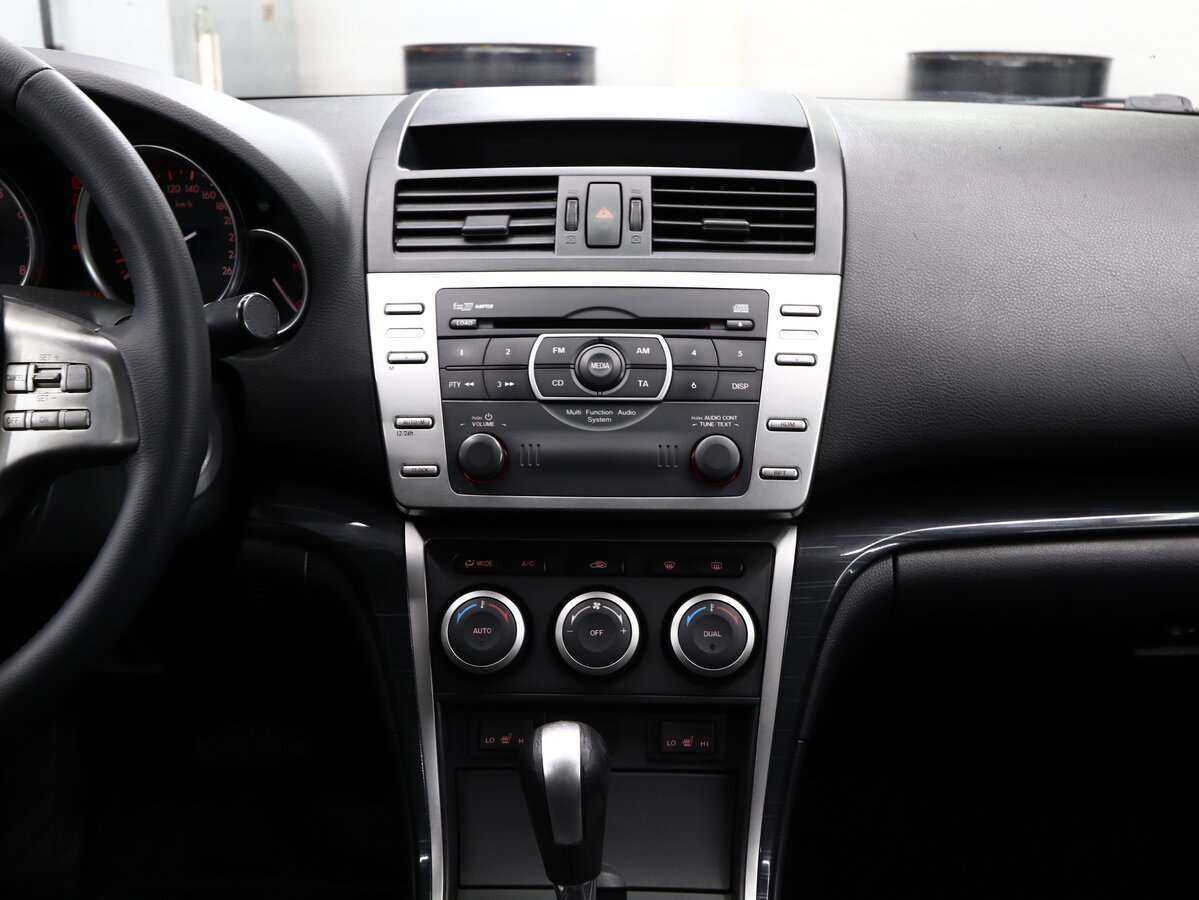 Купить Mazda 6, 2007, 235 000 км, фото №18