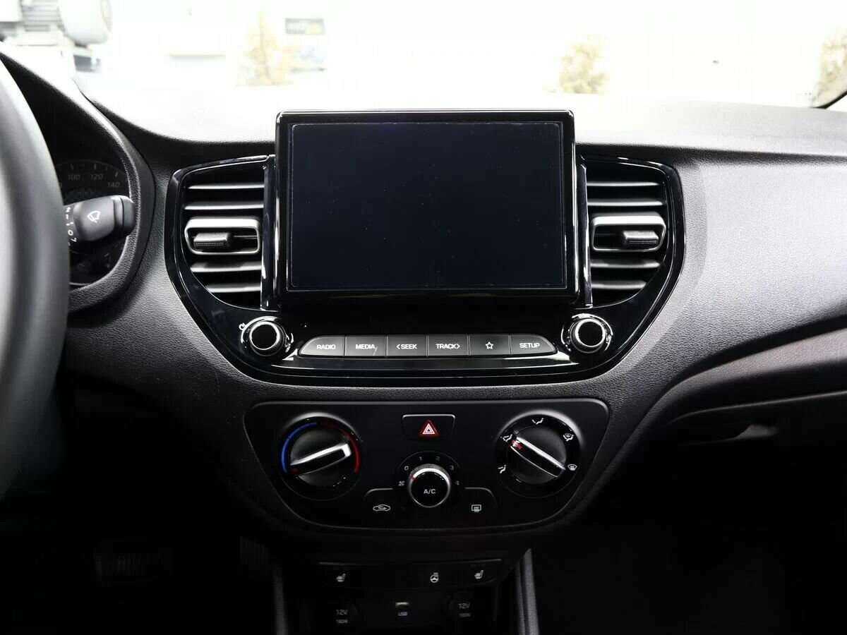 Купить Hyundai Solaris, 2021, 44 000 км, фото №19