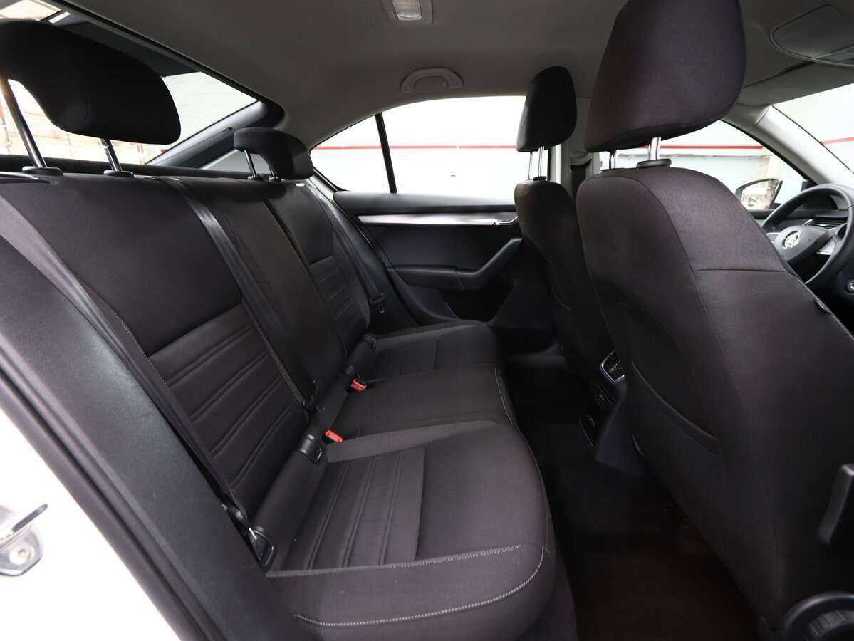 Купить Skoda Octavia, 2018, 130 000 км, фото №13