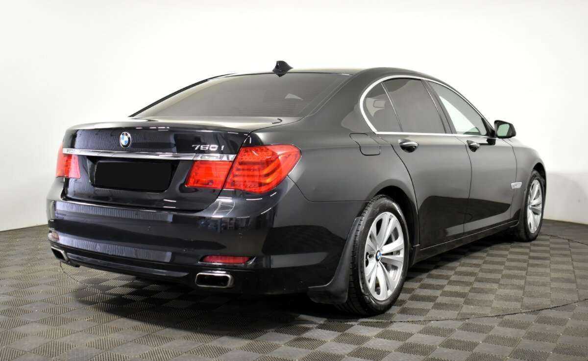 Купить BMW 7 серии 750i xDrive, 2012, 140 000 км, фото №4