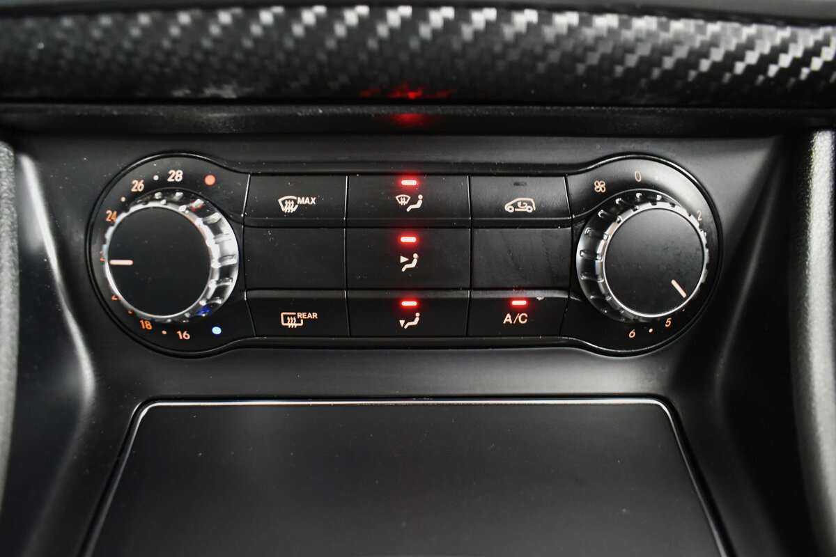 Купить Mercedes-Benz GLA 200, 2018, 182 000 км, фото №10