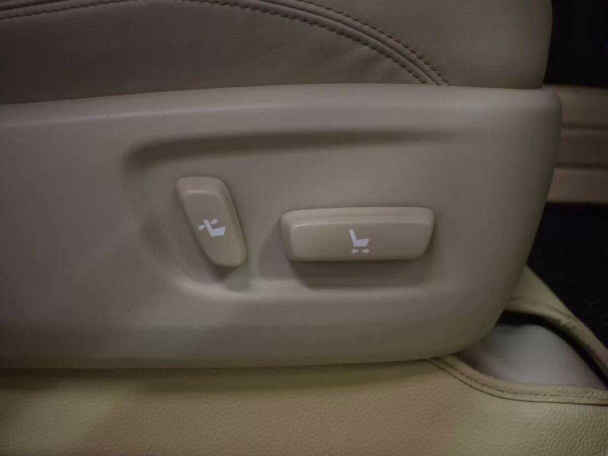 Купить Toyota Land Cruiser Prado, 2020, 36 000 км, фото №26