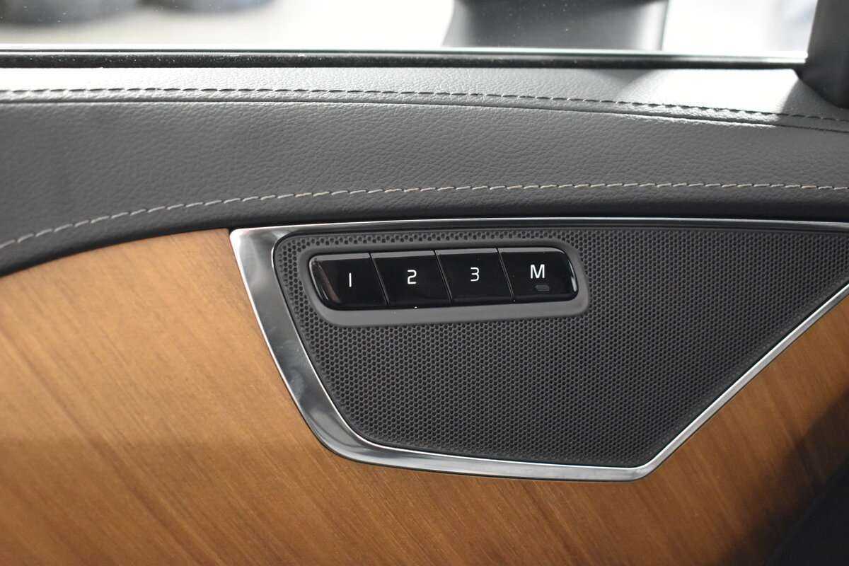Купить Volvo XC90, 2021, 120 692 км, фото №13