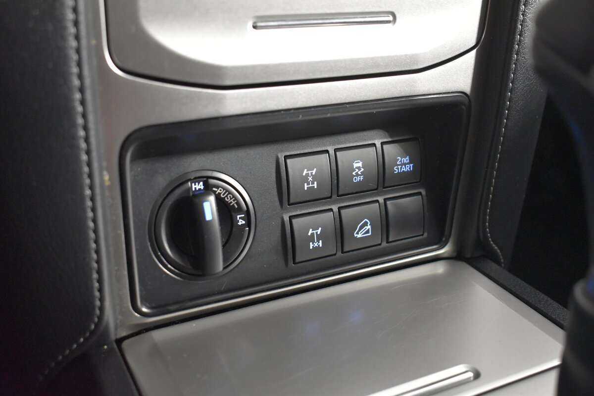 Купить Toyota Land Cruiser Prado, 2018, 93 000 км, фото №21