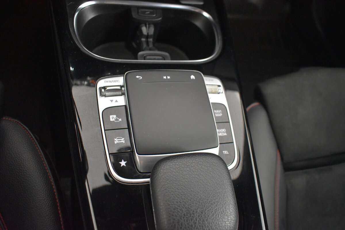 Купить Mercedes-Benz A-Класс 200, 2018, 77 800 км, фото №15