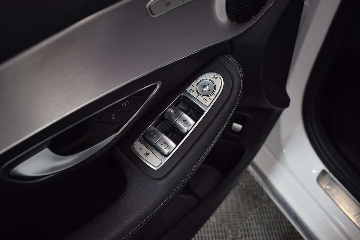 Купить Mercedes-Benz C-Класс 200, 2019, 66 500 км, фото №12