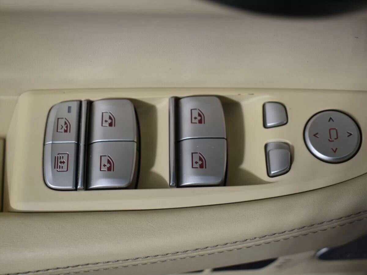 Купить BMW 7 серии 750i xDrive, 2017, 111 146 км, фото №25