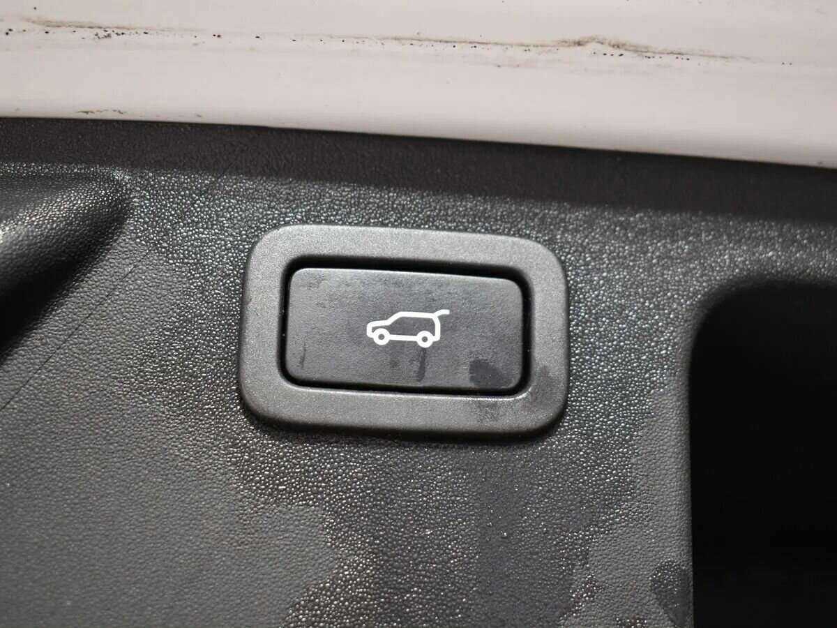 Купить Land Rover Discovery Sport, 2016, 108 000 км, фото №5