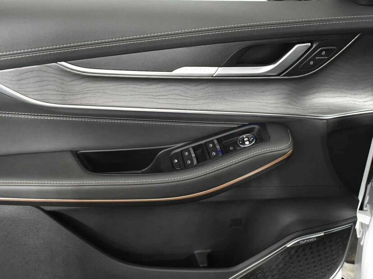 Купить EXEED LX, 2022, 15 200 км, фото №21