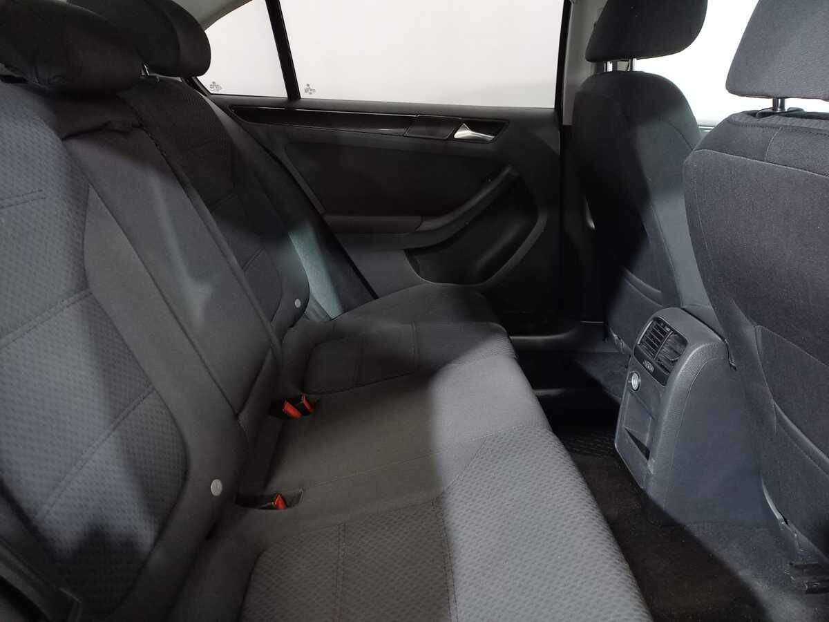 Купить Volkswagen Jetta, 2011, 134 048 км, фото №11