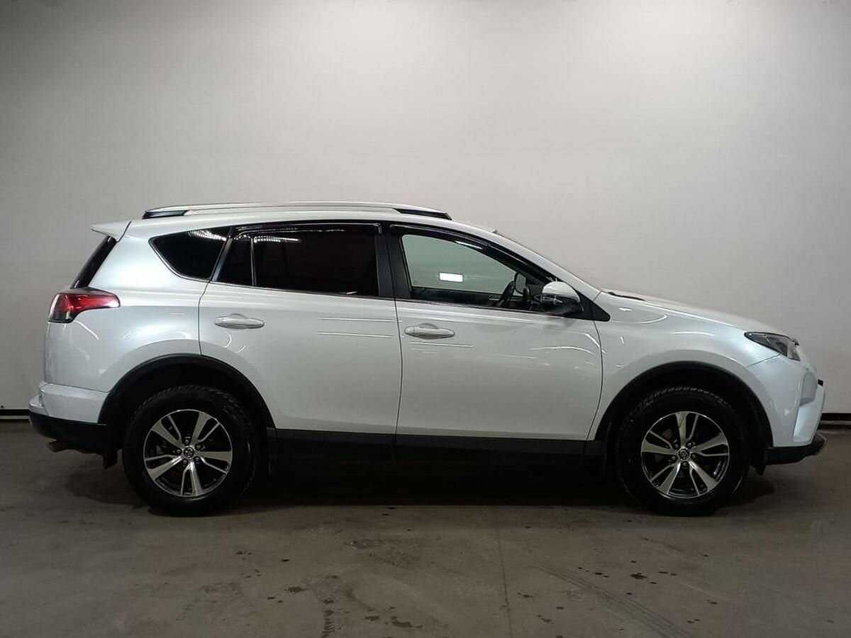 Купить Toyota RAV4, 2018, 95 472 км, фото №4