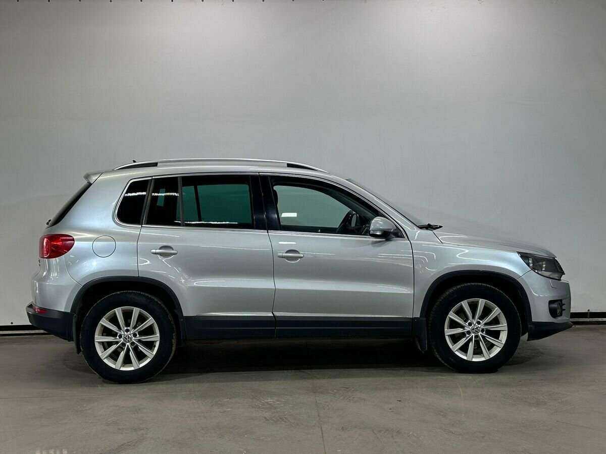 Купить Volkswagen Tiguan, 2011, 229 790 км, фото №4