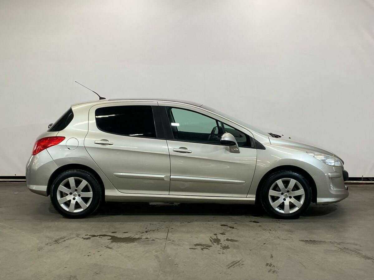 Купить Peugeot 308, 2008, 145 300 км, фото №4
