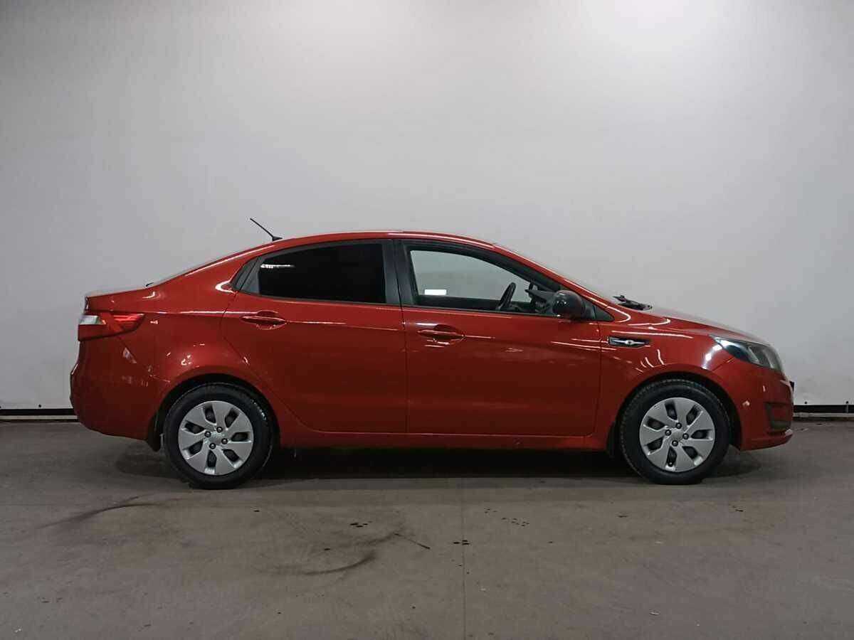 Купить Kia Rio, 2012, 181 336 км, фото №4
