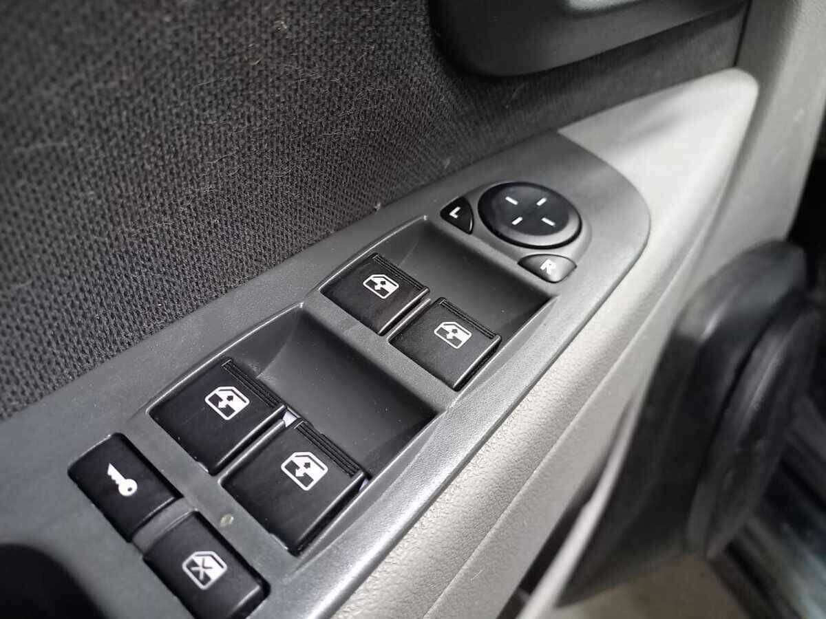 Купить Lada (ВАЗ) Priora, 2010, 103 249 км, фото №14