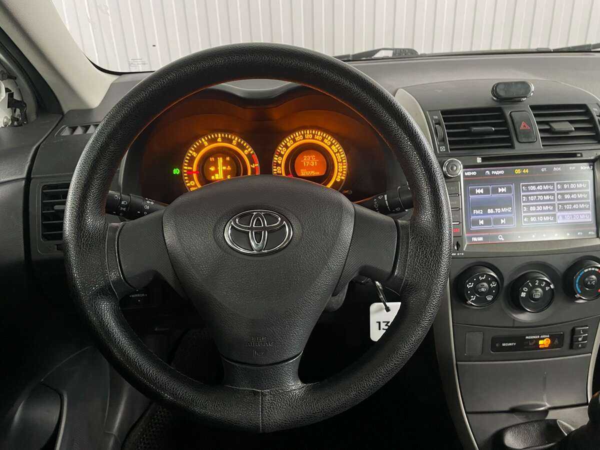 Купить Toyota Corolla, 2008, 321 775 км, фото №10