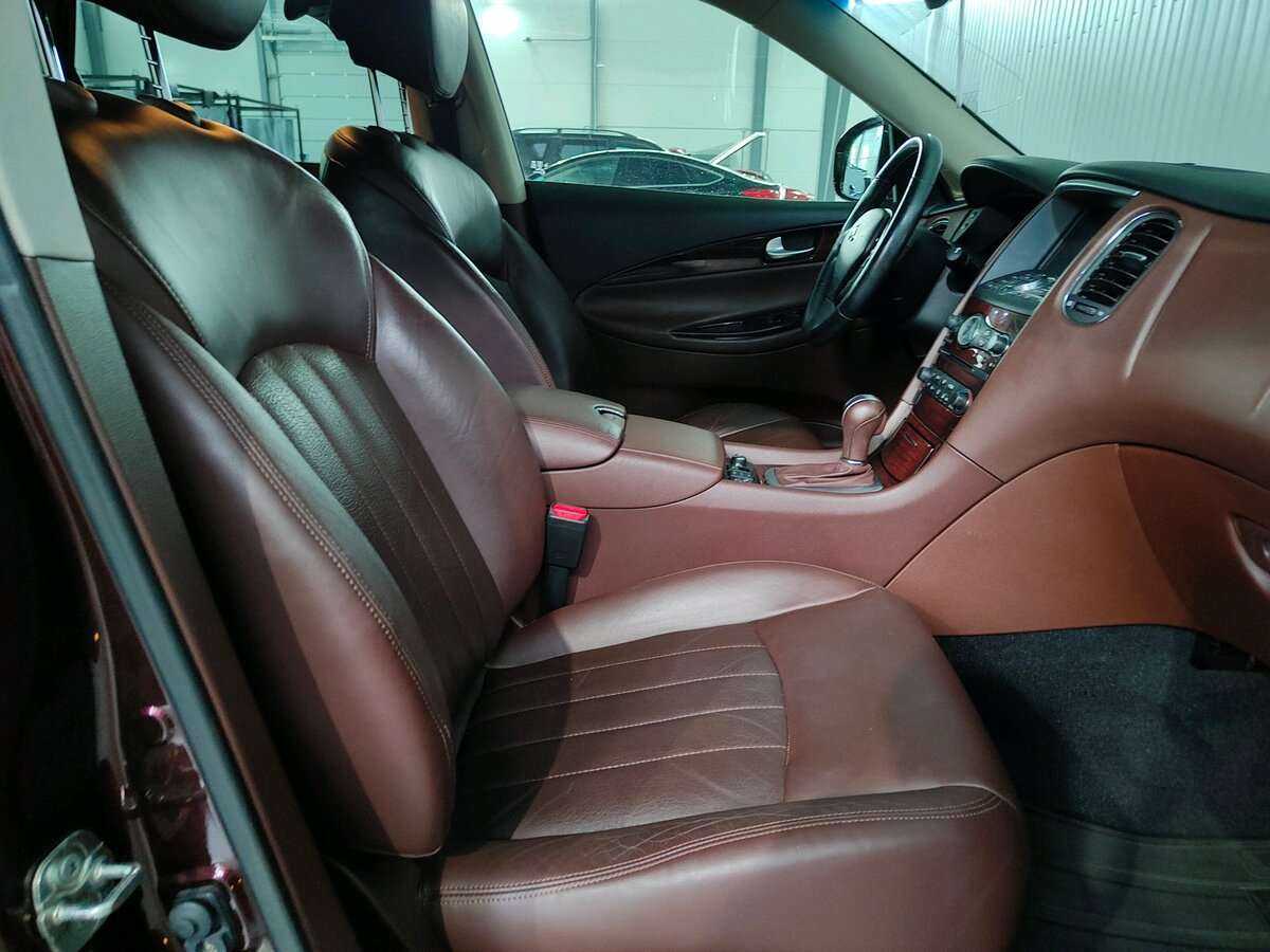 Купить Infiniti QX50, 2014, 107 749 км, фото №12