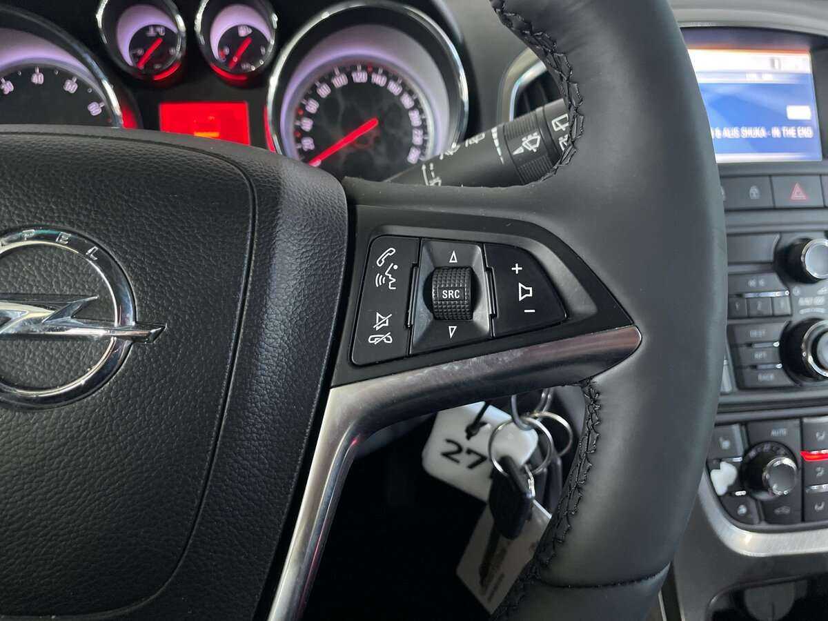 Купить Opel Astra, 2011, 171 300 км, фото №12