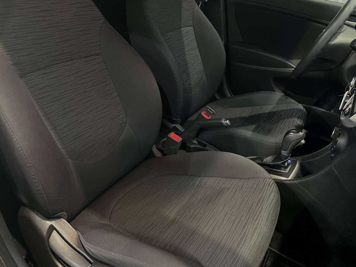 Купить Hyundai Solaris, 2015, 139 070 км, фото №17