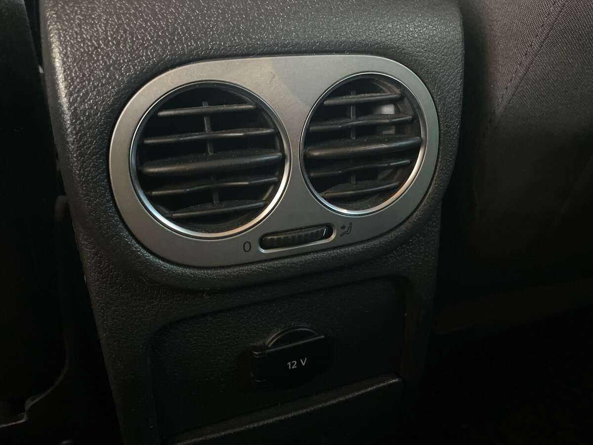 Купить Volkswagen Tiguan, 2008, 208 363 км, фото №13