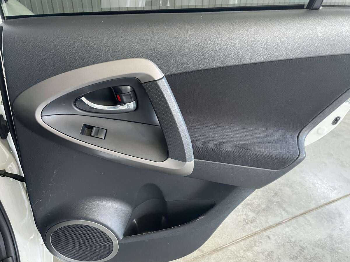 Купить Toyota RAV4, 2008, 256 808 км, фото №19