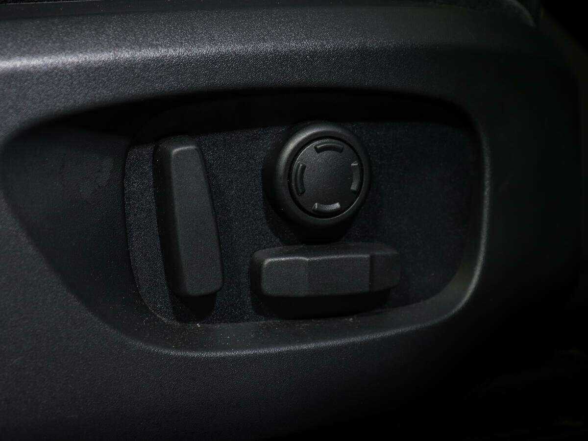 Купить Land Rover Discovery Sport, 2018, 86 445 км, фото №17