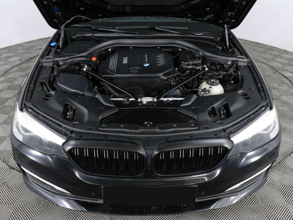 Купить BMW 5 серии 520d, 2017, 141 000 км, фото №10