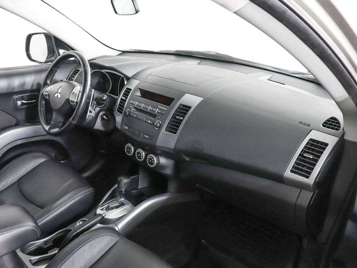 Купить Mitsubishi Outlander, 2008, 144 635 км, фото №10