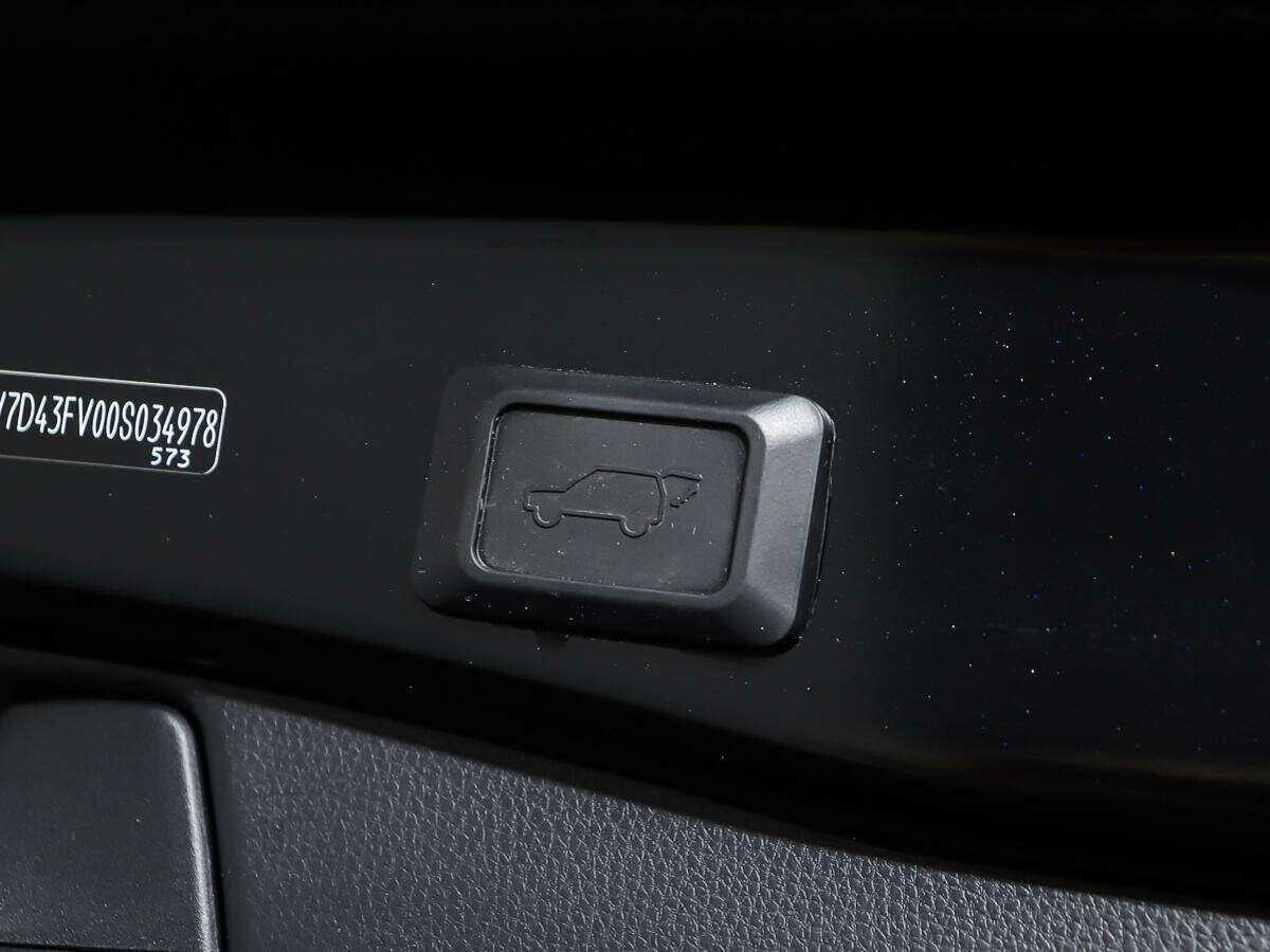 Купить Toyota RAV4, 2021, 26 565 км, фото №16