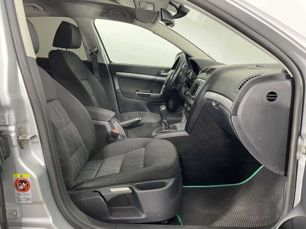Купить Skoda Octavia, 2010, 235 600 км, фото №14