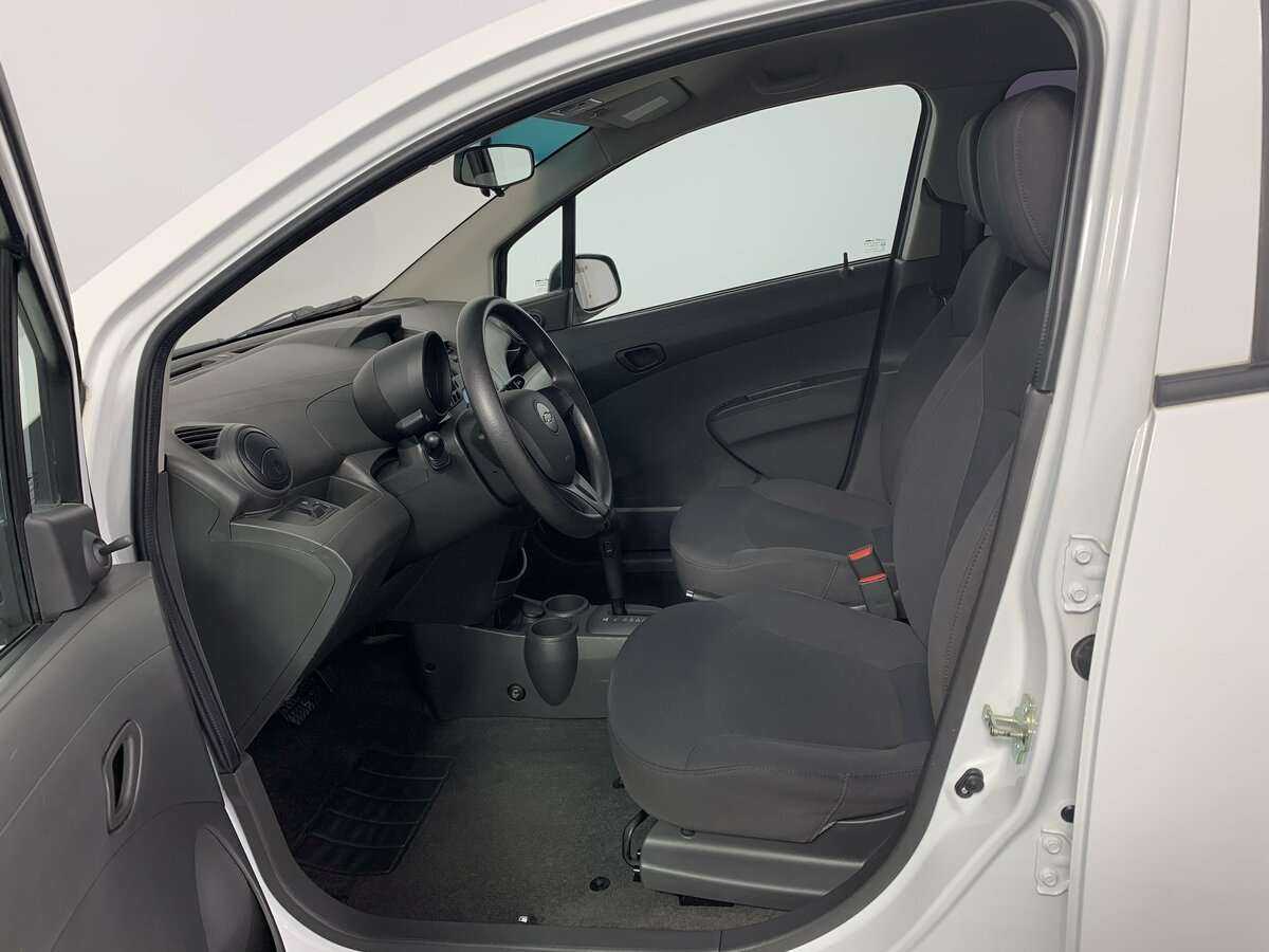 Купить Chevrolet Spark, 2013, 30 132 км, фото №14