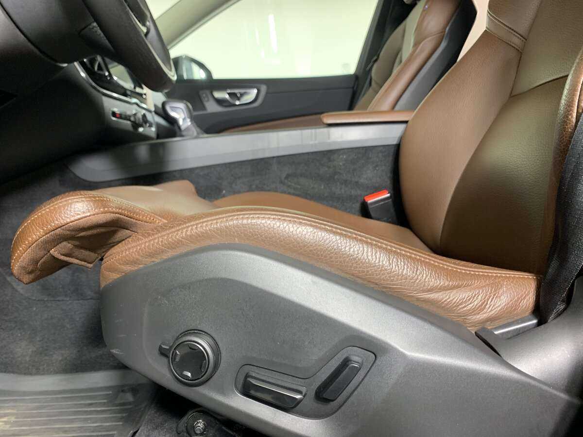 Купить Volvo XC60, 2019, 252 154 км, фото №14